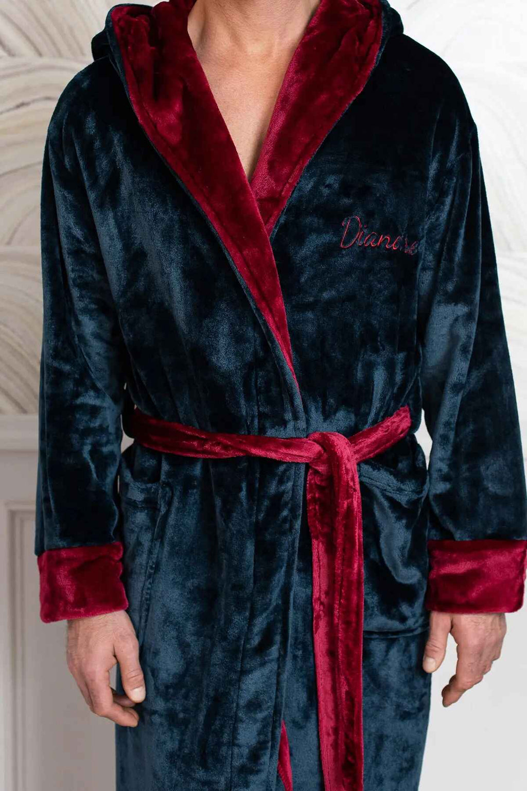 Men’s Robe with Hood – Ultra-Soft Plush Comfort for Everyday Use